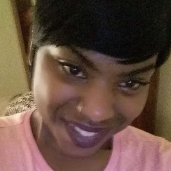 Meet your Posher, Janae - Picture 1 of 1
